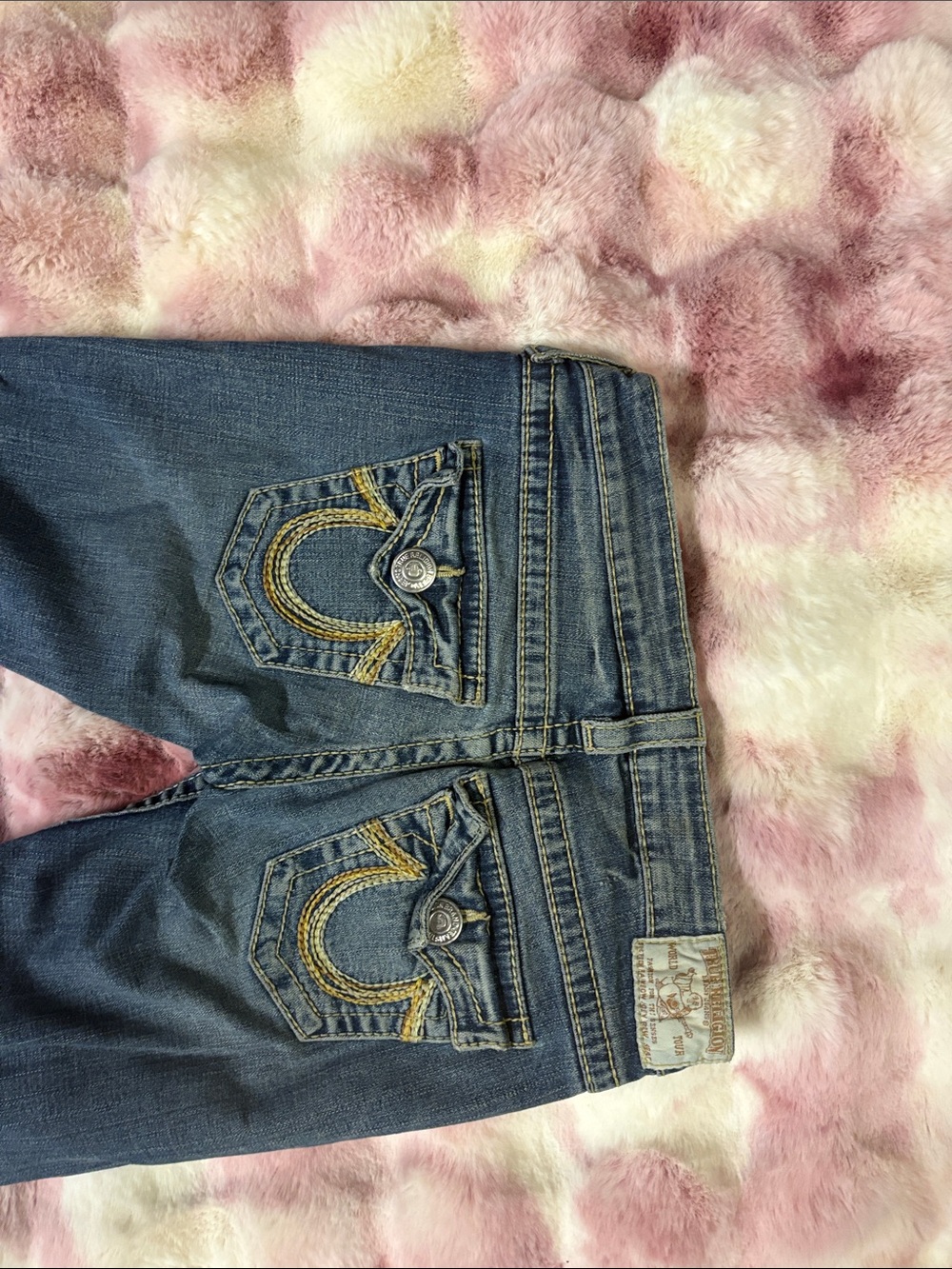 Women’s True Religion Bootcut Jeans with Embroidered Back Pockets size 26 - Picture 2 of 6